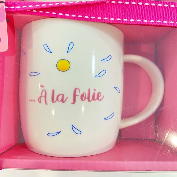 Set Of 4 Ceramic Daisy-Themed French Love Quote Mugs In Pink Gift Box graphic - Picture 5 of 14